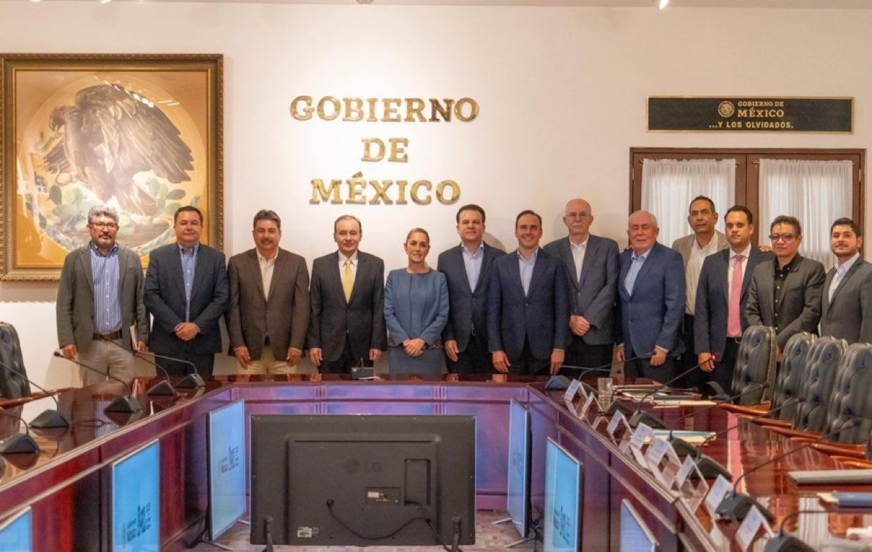 Lee más sobre el artículo PRESIDENTA CLAUDIA SHEINBAUM SE REUNE CON UGR´S DE SONORA, DURANGO Y COAHUILA 