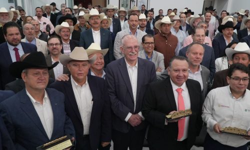 Ganaderos mexicanos respaldan decisiones de la presidenta Claudia Sheinbaum